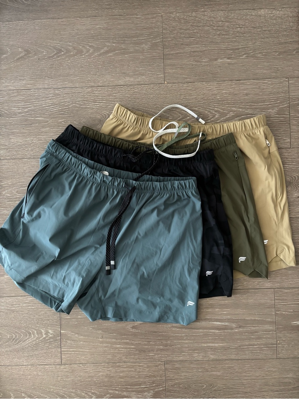 Fabletics Men's Athletic 5” Shorts - 4 : Teal, Black Camo, Olive, Tan Lined XL
